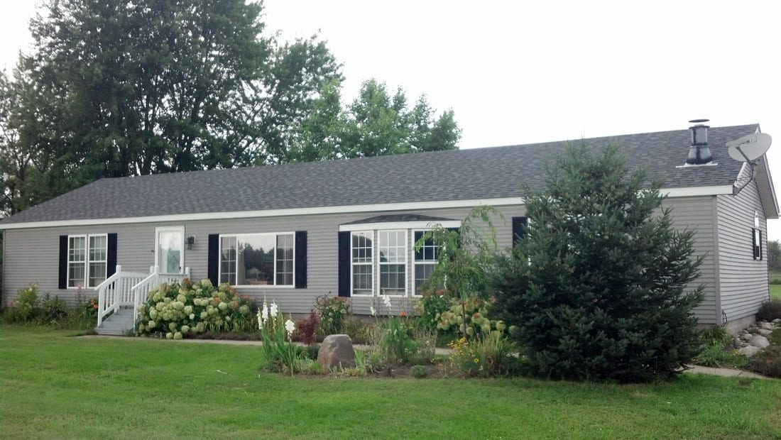 Roofing and Siding on Ranch Home